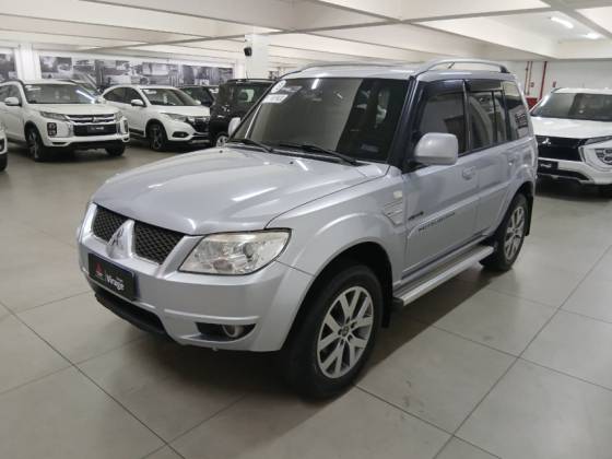 MITSUBISHI PAJERO TR4 2.0 4X2 16V 140CV FLEX 4P AUTOMÁTICO
